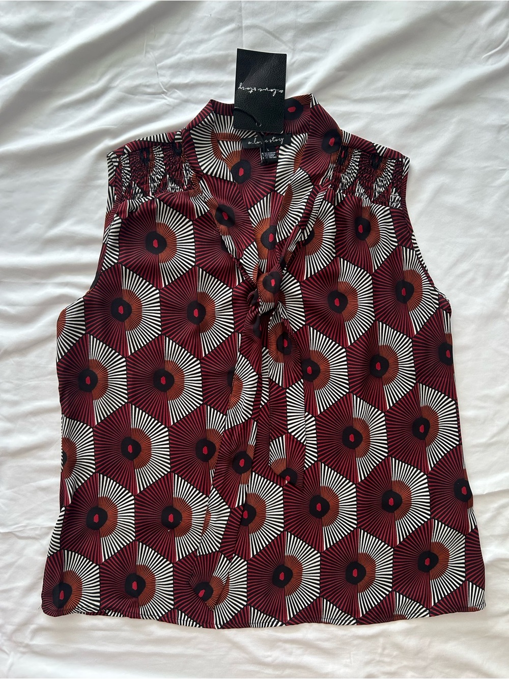 a love story Burgundy Geometric Print Tie-Neck Sleeveless Blouse